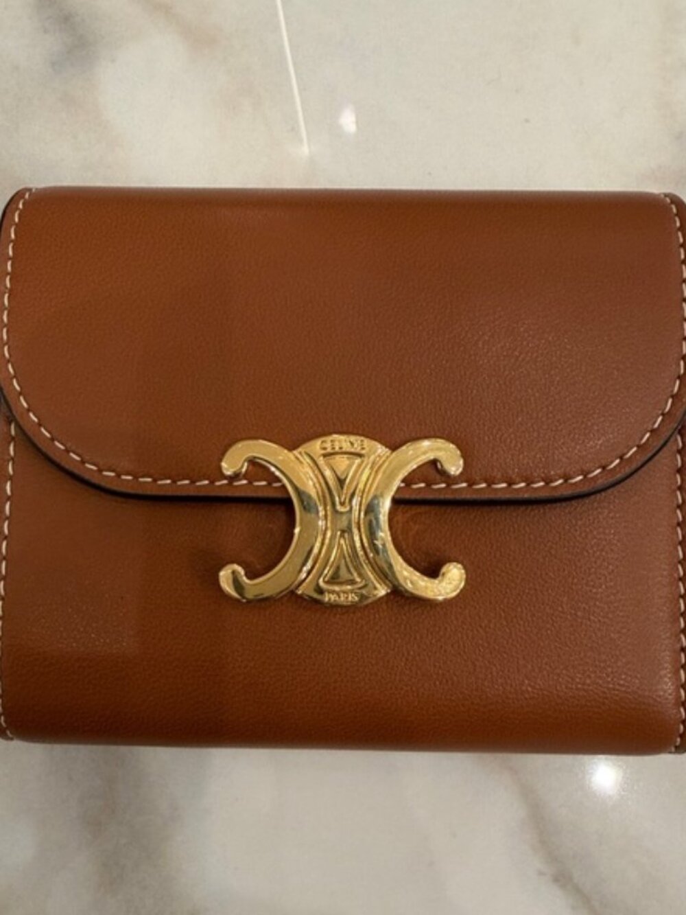 SMALL FLAP WALLET TRIOMPHE IN SHINY SMOOTH LAMBSKIN